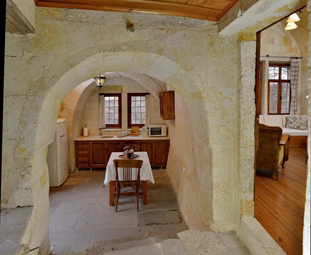 Esbelli Evi Cave Houses Ürgüp Exterior foto